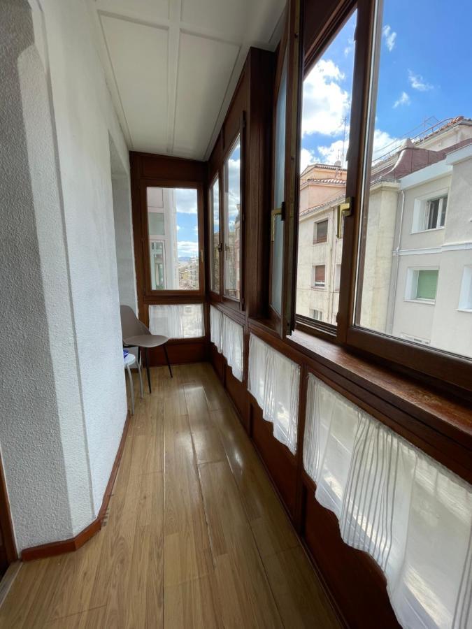 Apartamento Kalea Corazon Urbano 비토리아개스테즈 외부 사진
